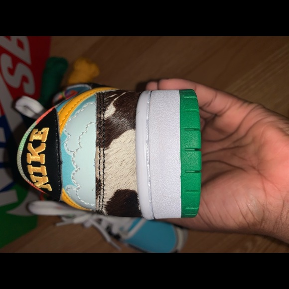 Nike - Picture 6 of 7